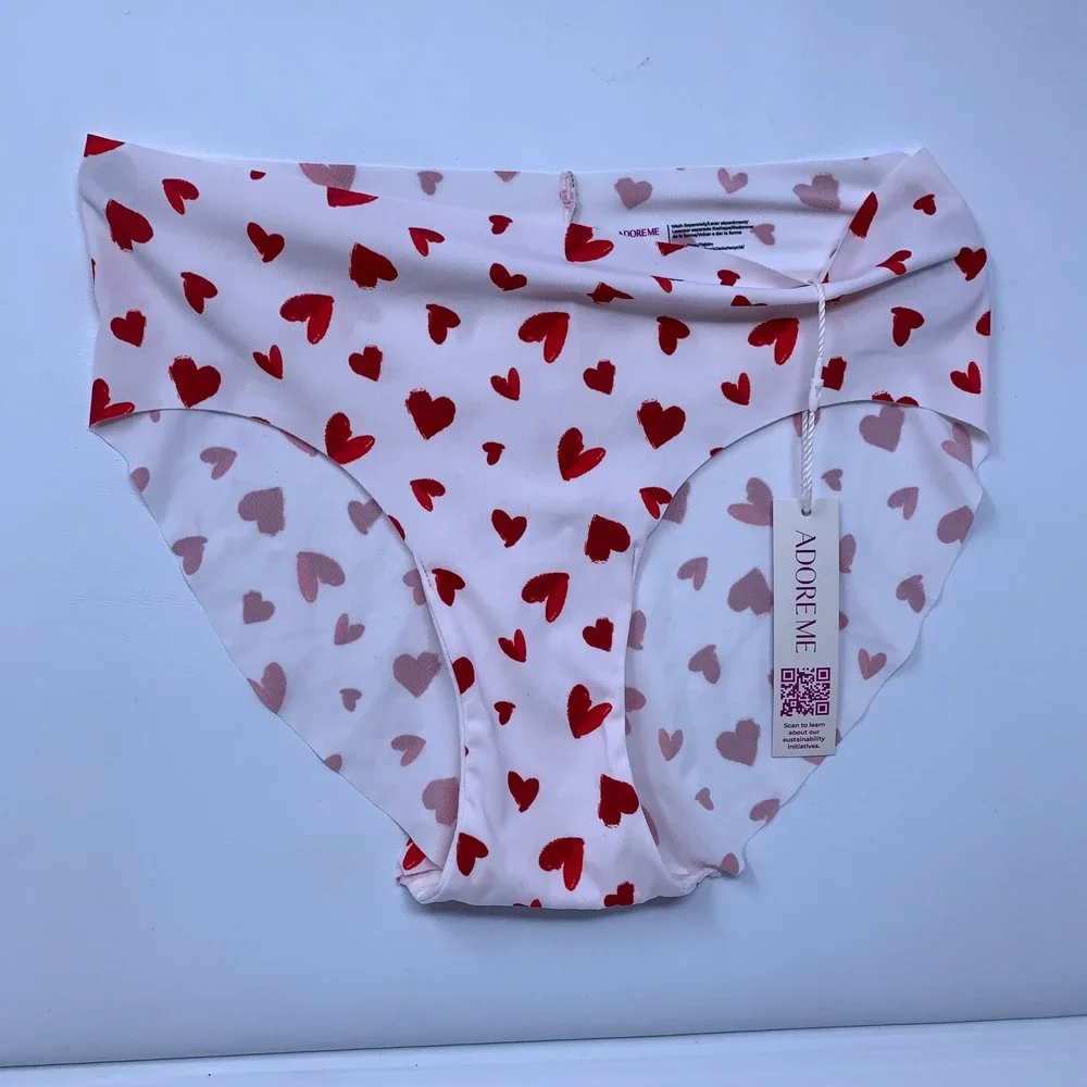 Adore Me Womens Medium Pink Red Heart Print Seamless Hipster Panty NWT